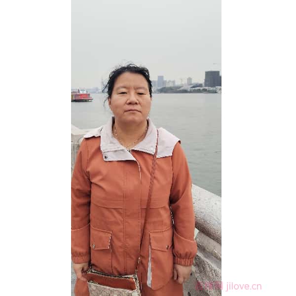 广东40岁单身美女真诚找对象-山西征婚网