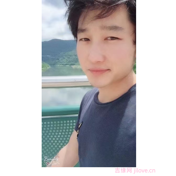 云南32岁单身帅哥真诚找对象-山西征婚网