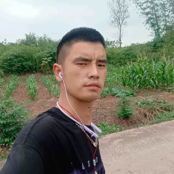 35岁岁四川单身帅哥 - 山西吉缘网