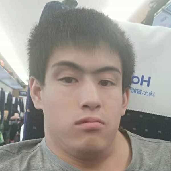37岁岁广东单身帅哥 - 山西吉缘网
