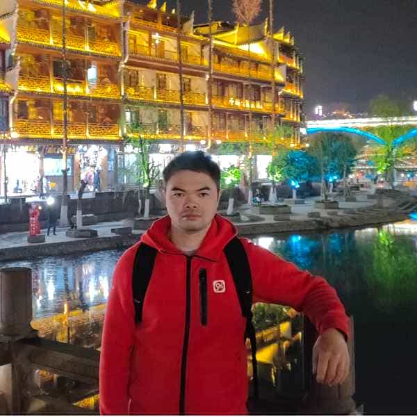 39岁岁广东单身帅哥 - 山西吉缘网