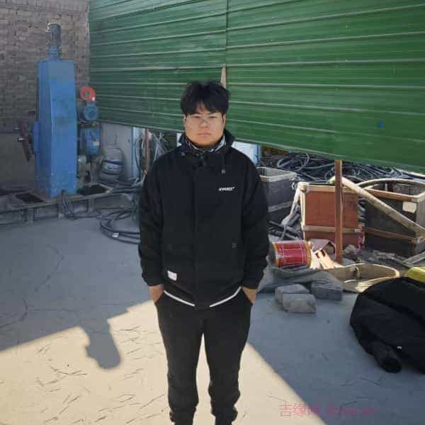 33岁岁河北单身帅哥 - 山西吉缘网