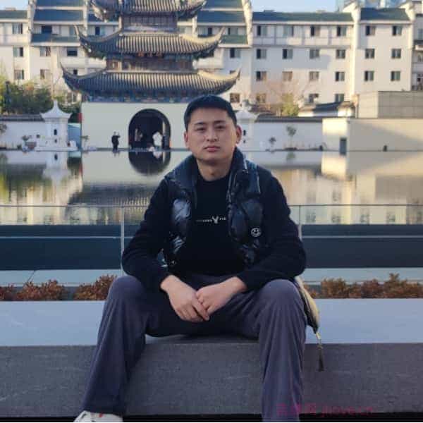 31岁岁湖北单身帅哥 - 山西吉缘网