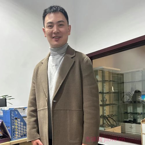 32岁岁四川单身帅哥 - 山西吉缘网